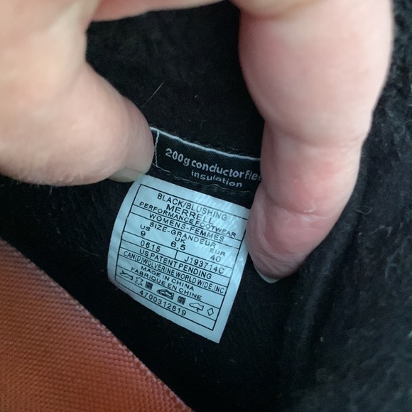 Merrell waterproof woman’s boots size 9 - Picture 11 of 13